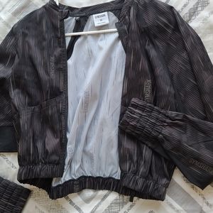 Cropped Gymshark jacket